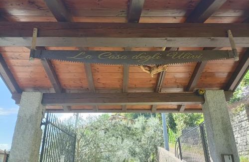 Oliveto Lario Apartment | Pet-Friendly Retreat at Casa delle Olive 1 - Rated 9.7/10