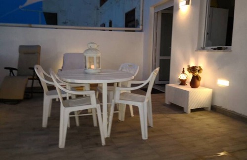 Acquarone House | Idyllic Casa delle Rondini with Sea-View Garden & Terrace