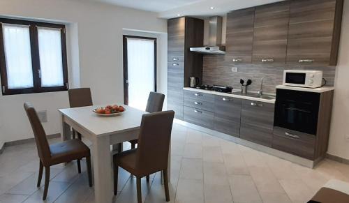 Feriolo Apartment | Stay at CASA DELLE ROSE 2 - Guest Rated 9.2/10