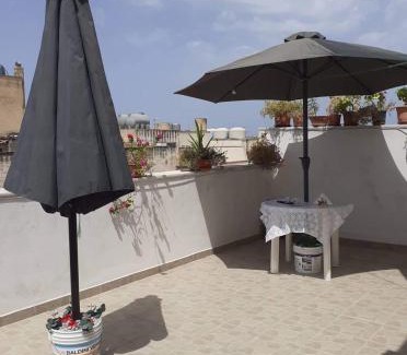 Paceco Apartment | Pet Friendly Casa dello Scoglio nel mare: Guest Rated 8.8