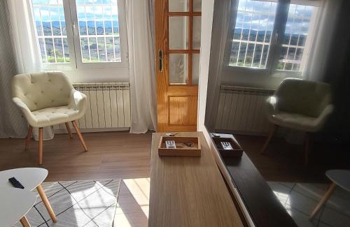 Navalpino House | Family-Friendly Casa deMáximo: 4-Star Stay with Top Reviews