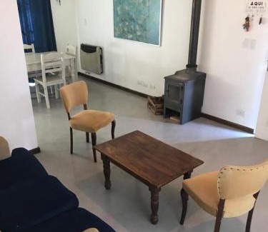San Antonio de Areco Apartment | Modern CASA DEPARTAMENTO CASCO URBANO: Guest Rated 9/10
