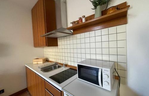 Contrapo Apartment | Stay at Casa Desi: Pet-Friendly with Hot Tub & Breakfast