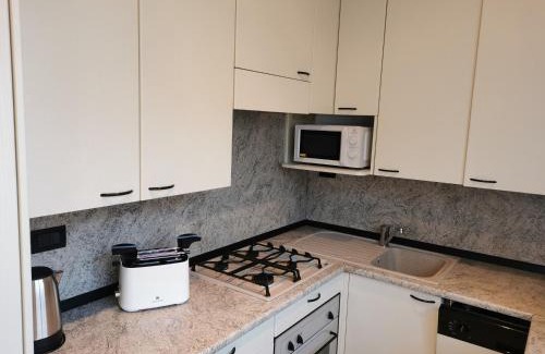 Dervio Apartment | Cozy casa di Ale e Bea: Family-Friendly Retreat Awaits