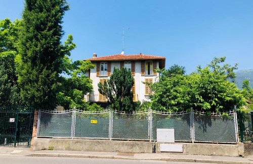 Erba Apartment | Discover Casa di Aristide: Family-Friendly Retreat Awaits