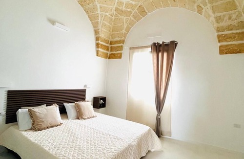 Squinzano Bed & Breakfast | Top-Rated Casa di Ca Rooms with Breakfast & Family Amenities