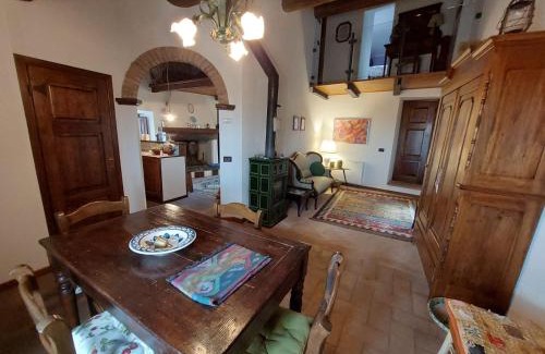 Scansano Apartment | Family-Friendly Retreat at Casa di Corte - Guest Rated 9.4