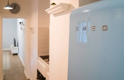 Municipio 1 House | Idyllic Casa di Flo: Your Home in Bari with Ocean Views