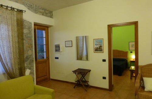 Maratea Apartment | Discover Casa Di Lascio: Pet-Friendly Family Retreat