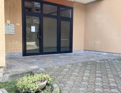 Milano Due Apartment | Casa di Laura: Family-Friendly Stay by Ospedale San Raffaele