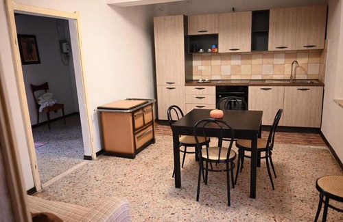Treville Apartment | Pet-Friendly CASA di LISA with Great Guest Ratings