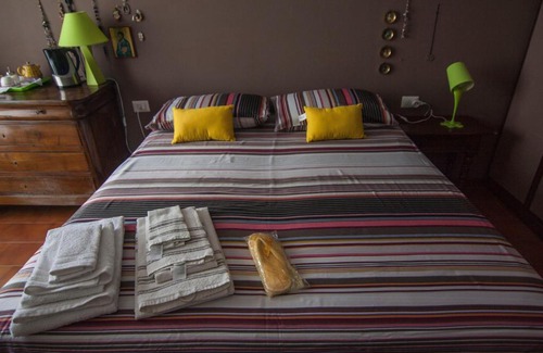 Parabiago House | Casa di Loretta: Pet-Friendly Retreat with Exceptional Reviews