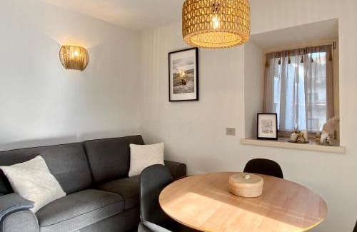 Carisolo Apartment | Family-Friendly Retreat at Casa di Maggie 2 - Guest Rated 9.1