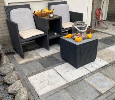 Amsterdam North Bed & Breakfast | Family-Friendly Casa di Maksch de Miniatura with Pool