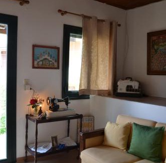 Aleimmatades House | Family-Friendly Retreat at Casa Di Mama - Rated 9.1/10