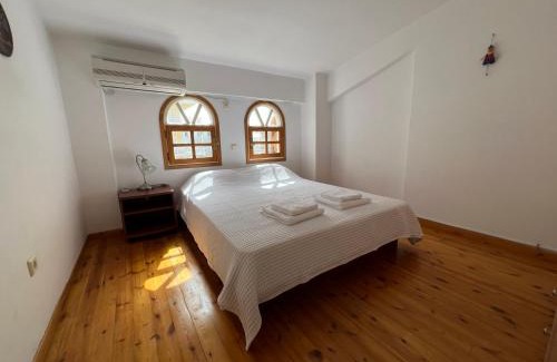 Loutraki House | Family-Friendly Escape at Casa di Mare Hotel