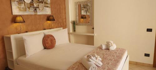 Partanna House | Guest Rated 10/10: Casa "Mastru Ninu" with Hot Tub