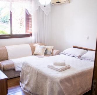 Pomarosa House | Discover Casa Di Mattoni: Pet-Friendly Family Retreat