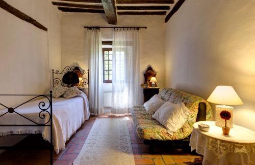 Fabriano House | Cozy Casa di Nonna Nuccia: Oceanfront Escape with Spa