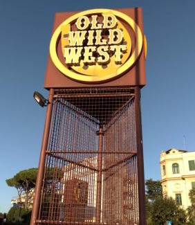 Camilluccia Apartment | Pet-Friendly Retreat at Casa di Rosita - Rated 9.7/10