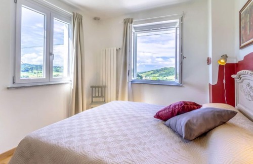 Casalborgone House | Casa di Sara: Top-Rated Getaway with Spa & Breakfast