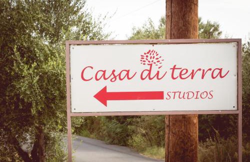 Mavrovouni Apartment | Discover Casa di Terra: 4-Star Escape with 9.5/10 Rating