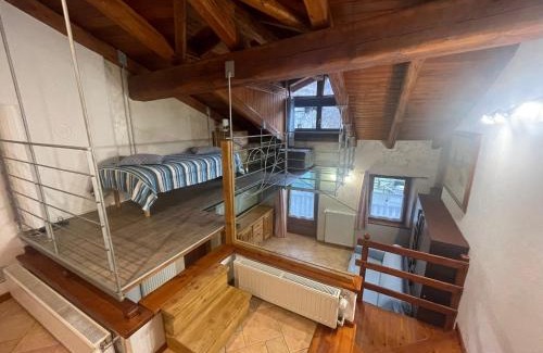 Aymavilles House | Casa Dialley: Oceanfront Retreat with Hot Tub & Pet Friendly