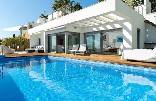 Almadraba-Canyelles House | Exclusive Villa de lujo en Almadrava con piscina infinita