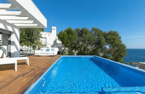 Almadraba-Canyelles House | Exclusive Villa de lujo en Almadrava con piscina infinita