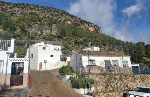 Algodonales House | Discover Casa Diego: Pet-Friendly Stay in Algodonales