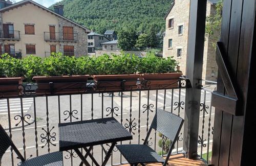 Gavin Apartment | Family-Friendly Retreat at Casa Diego Apartamentos Turisticos