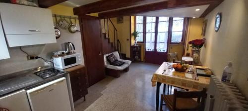 Monte Sacro Apartment | Eco-Friendly Retreat at Casa Dino with Breakfast & Hot Tub