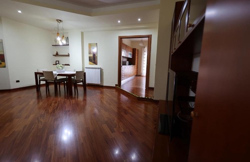 Fuorigrotta Apartment | Top-Rated Casa Diocleziano with Hot Tub & Family-Friendly Comfort