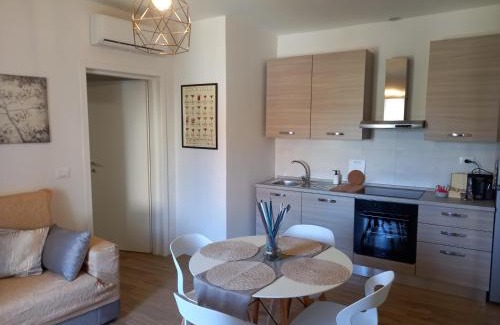 Figline e Incisa Valdarno Apartment | Discover Casa Divina: Family-Friendly with Kitchen Amenities