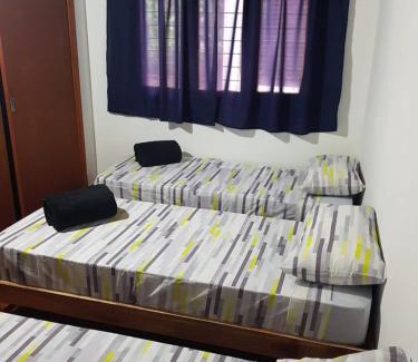 Puerto Iguazu House | Cozy Casa Doña Isabel: Breakfast Included & Family-Friendly