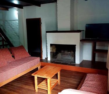Puerto Iguazu House | Cozy Casa Doña Isabel: Breakfast Included & Family-Friendly