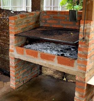 Puerto Iguazu House | Cozy Casa Doña Isabel: Breakfast Included & Family-Friendly