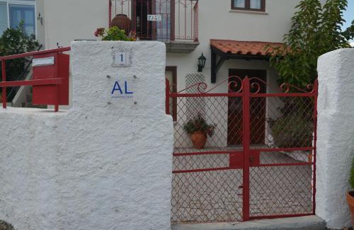 Fundao House | Exceptional Stay at Casa do Alfaiate - Child Friendly Oasis
