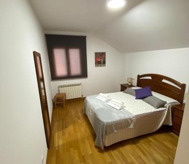 Portomarin House | Pet-Friendly Casa do Aloumiño with Family Amenities Await