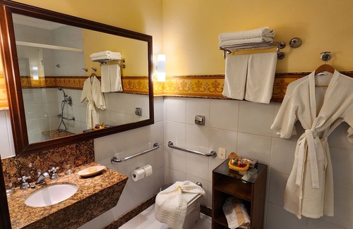 Pelourinho Hotel | Elegant Casa do Amarelindo: Guest Rated 9.8 with Pool & Spa