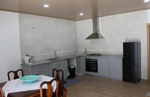 Porto de Mos House | Pet-Friendly Getaway at Casa do Avô Pedro - Rated 9/10