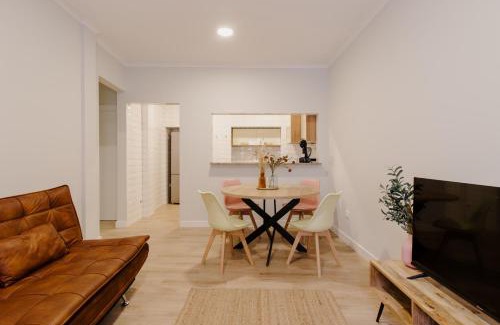 Setubal Apartment | Family-Friendly Retreat at Casa do Azulejo I - 4 Star Elegance