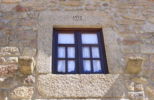 Fundao House | Outstanding Casa do Balcao: Top-Rated Family-Friendly Stay
