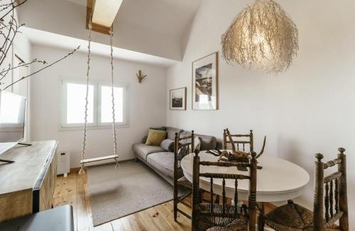 Penhas da Saude Apartment | Family-Friendly Escape at Casa do Baloiço - Rated 9.2/10