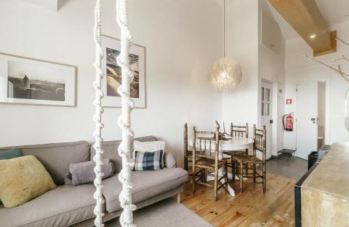 Penhas da Saude Apartment | Family-Friendly Escape at Casa do Baloiço - Rated 9.2/10