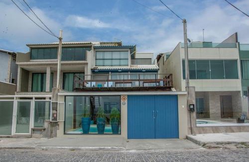 Foguete House | Beachfront Casa do Beiral Azul: 4-Star Family Retreat