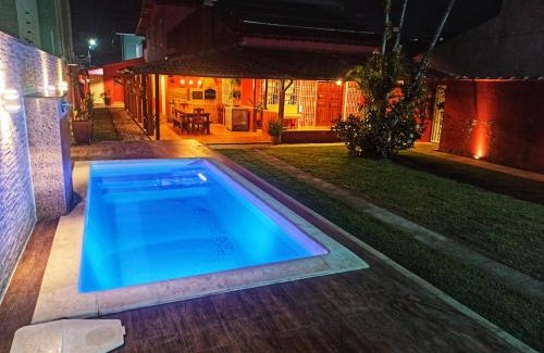 Extensao do Bosque House | Discover Casa do Bosque: 4-Star Retreat with Hot Tub & Pool