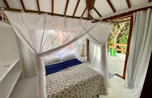 Curuipe House | Casa do Cajueiro: Relax by the Private Beach & Pool