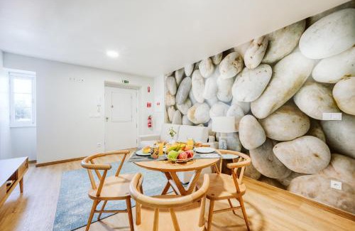 Camara de Lobos Apartment | Cozy Casa do Calhau: 1 Bedroom Getaway for Families
