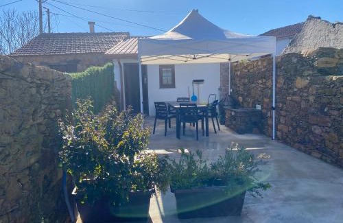 Penacova House | Casa do Calhau - AL: Oceanfront Bliss for Families & Pets